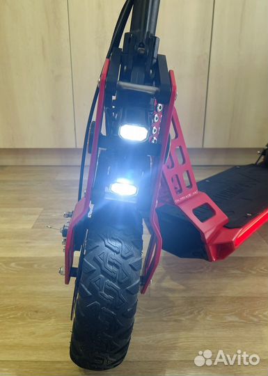 Электросамокат white siberia taiga2