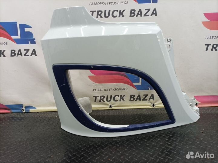 Облицовка фары правой Daf XF106