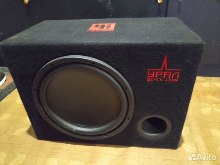 Активный сабвуфер