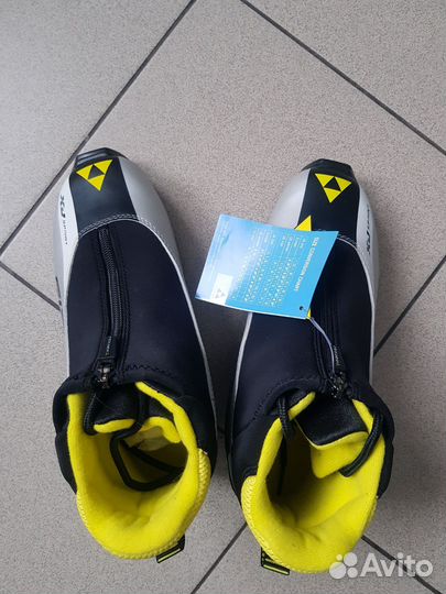 Лыжные ботинки fischer