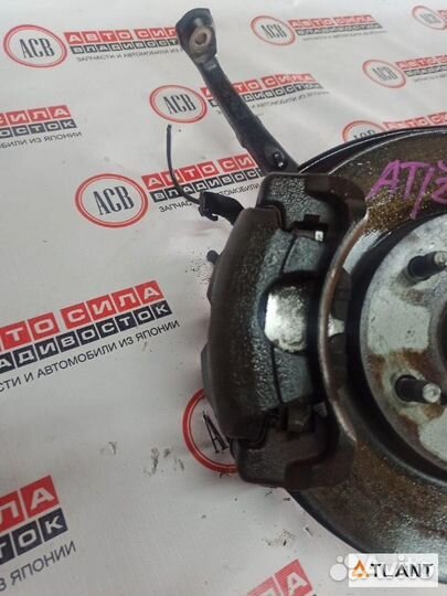 Ступица передняя правая toyota crown