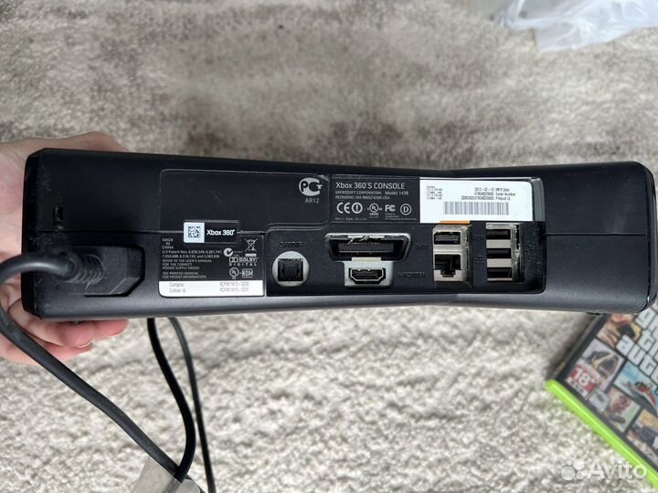 Xbox 360 slim не прошитый