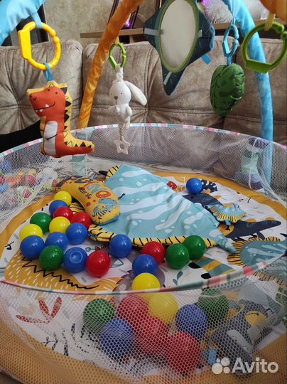 Развивающий коврик с бортиками новый