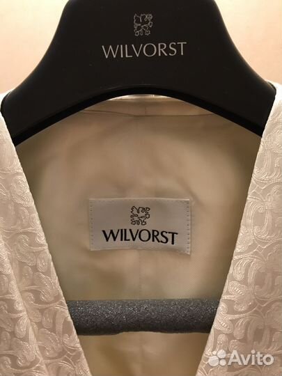 Свадебный мужской жилет с галстуком wilvorst