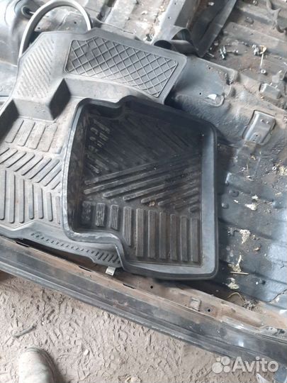 Chevrolet aveo т250 коврики ровёр
