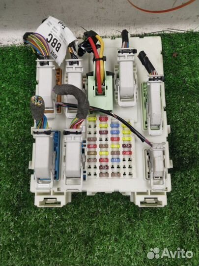 Блок предохранителей Ford Focus 3 хетчбек 1.6 pnda