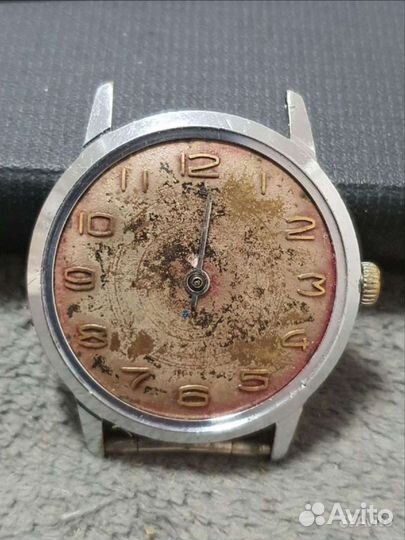 Часы механические СССР