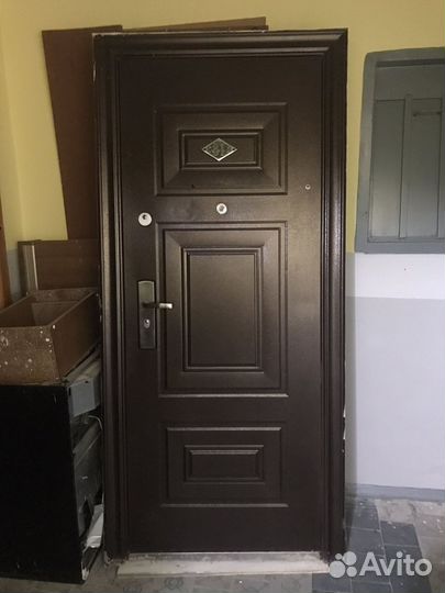 Дверь входная бу
