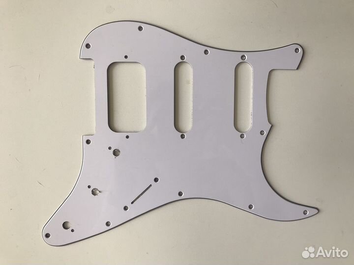 Пикгард Stratocaster HSS