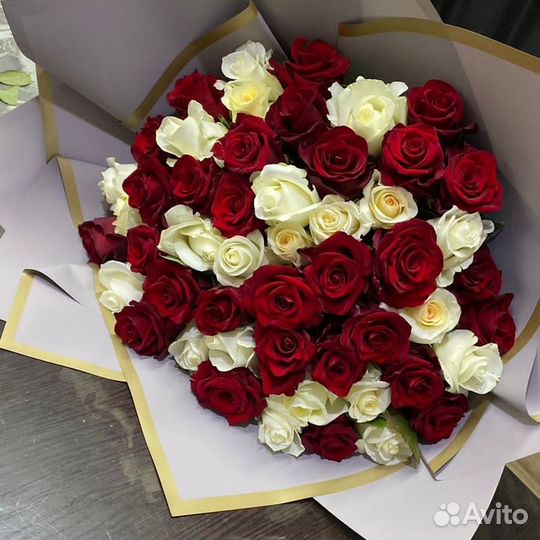 Доставка цветов / Букеты из роз