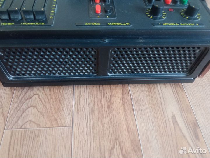 Катушечный магнитофон комета 212-1