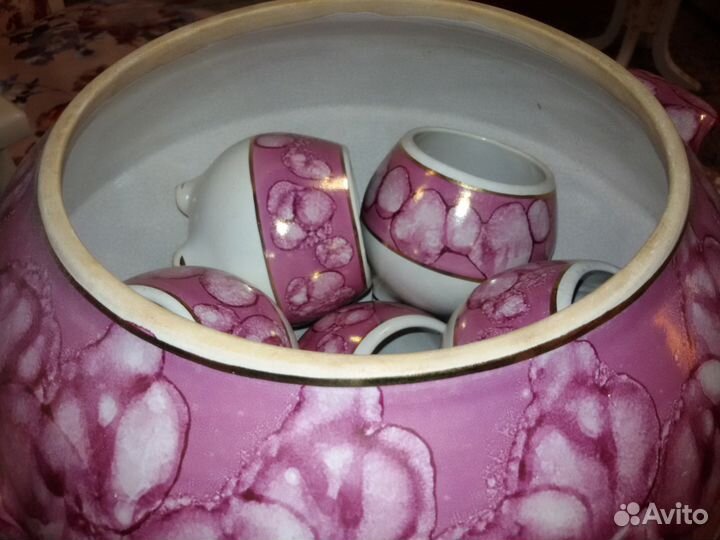 Посуда советских времен - крюшонница с чашками