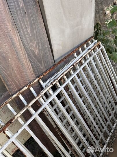 Антивандальная клетка для собак