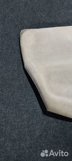 Полка багажника седан Пассат б5 светлая