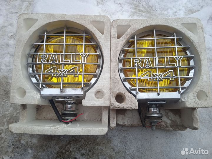 Фара противотуманная Dlaa