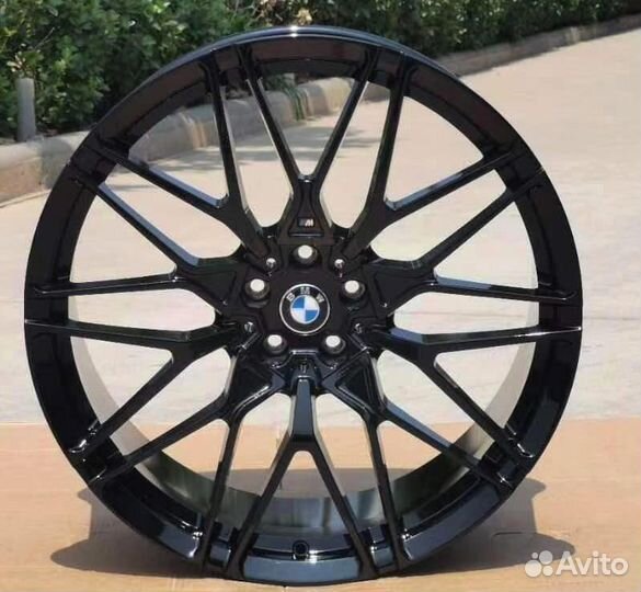 Кованые диски R22