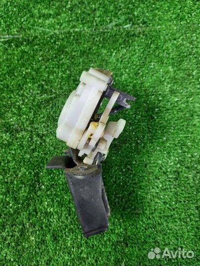 Замок багажника Mazda Mazda3 Mps BK L3VDT 2008