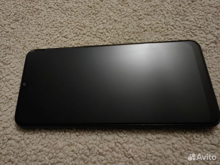 Samsung Galaxy A50, 4/128 ГБ