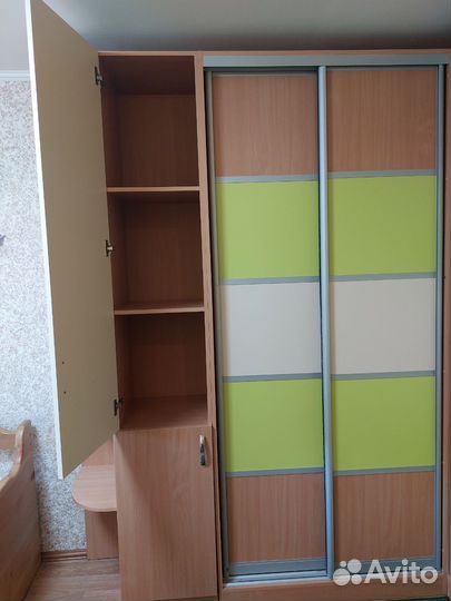 Шкаф для одежды бу