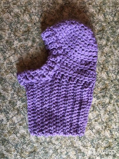 Шапка вязаная для девушки