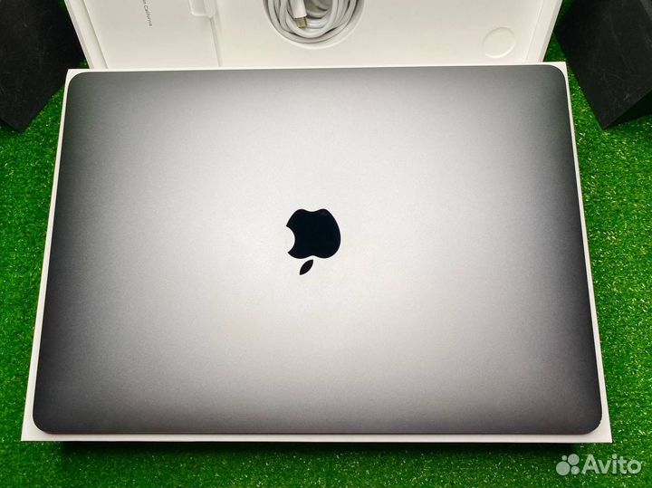 Macbook Air 13 2020 m1
