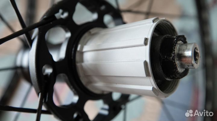 Fulcrum Racing Quattro LG, вилсет шоссейный