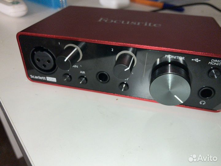 Внешняя звуковая карта focusrite scarlett solo