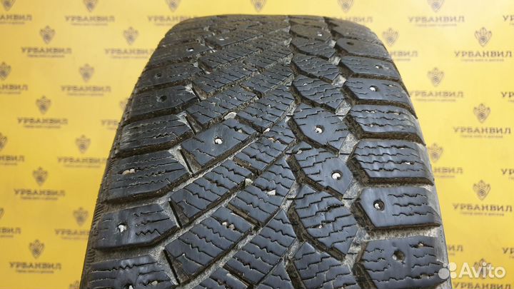 Gislaved Nord Frost 200 215/60 R16 99T