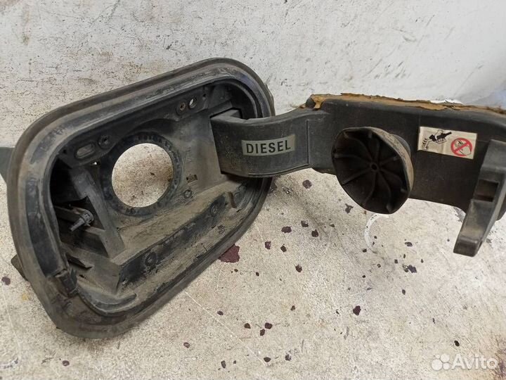 Лючок бензобака Рено