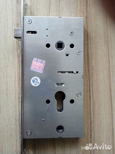 Дверной замок apecs т-0523-с