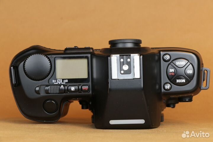 Nikon F801S (id-30078)