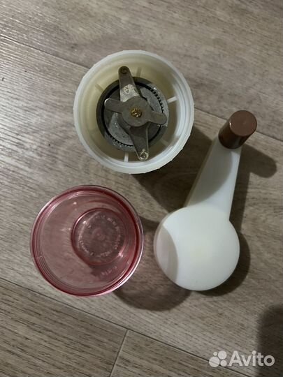 Мельница для помола кофе и перца