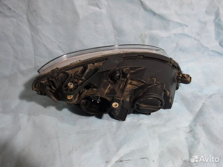 Фара левая Mercedes C-klasse W204 / С класс В204