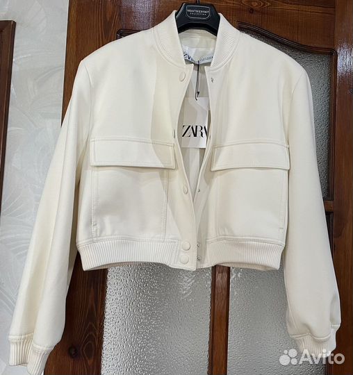 Бомбер Zara в наличии