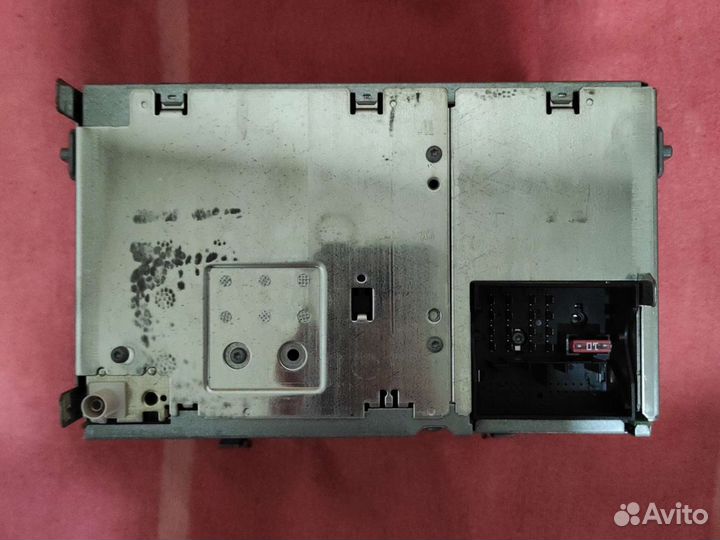 Штатная магнитола seat altea 2008года