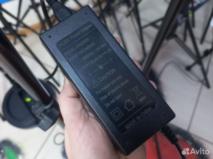 Видеосвет светодиодный студийный со штативом 210см