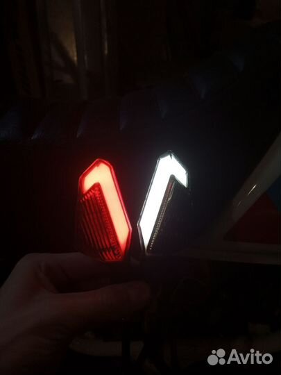 Светодиодные поворотники для мотоцикла, мопеда