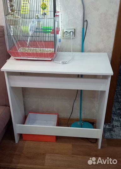 Стол письменный