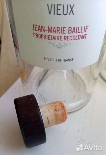 Бутылки от Пино де Шарант