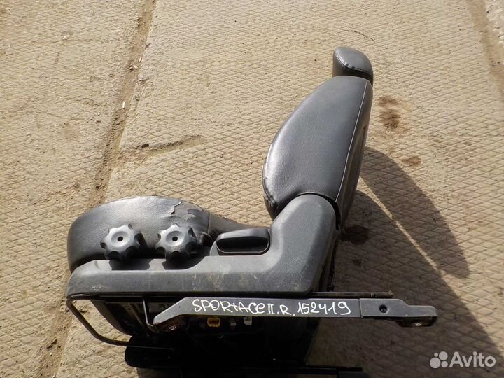 Сидение KIA sportage 2 переднее левое