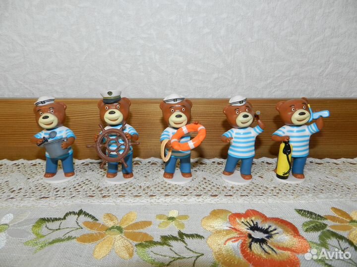 Фигурки Барни