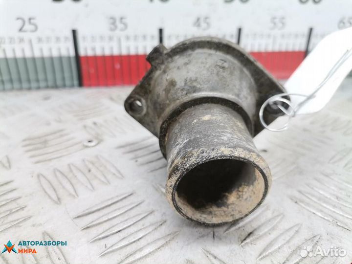 Корпус термостата Subaru Outback 2 2001 11060AA102