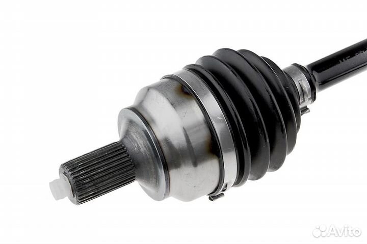 Привод передний правый Mercedes W204 новый