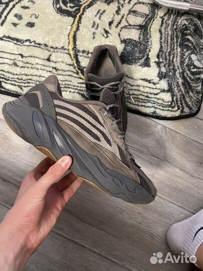 Adidas yeezy 700 v2 geode