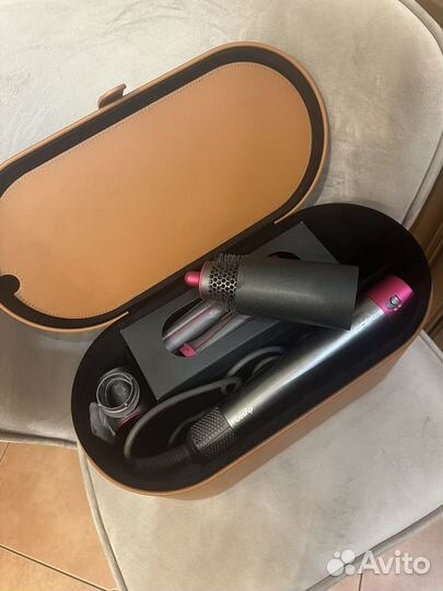 Стайлер dyson