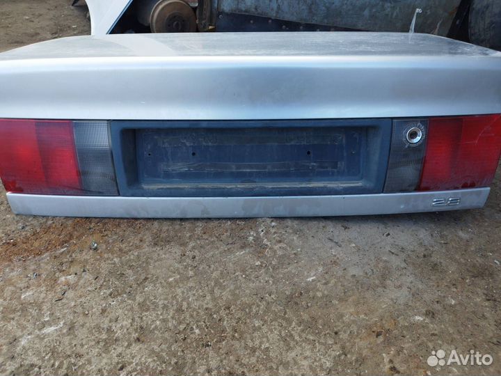 Крышка (дверь) багажника Audi 100 4A/C4 4A2 1992
