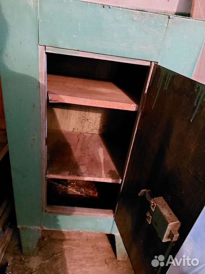 Сейф металлический бу