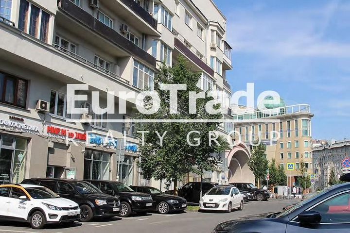 Сдам торговое помещение, 532 м²