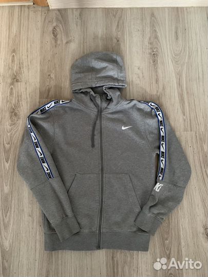 Толстовка Nike