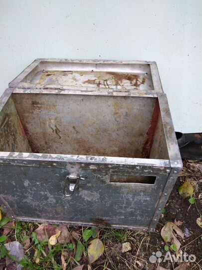 Рыболовный ящик